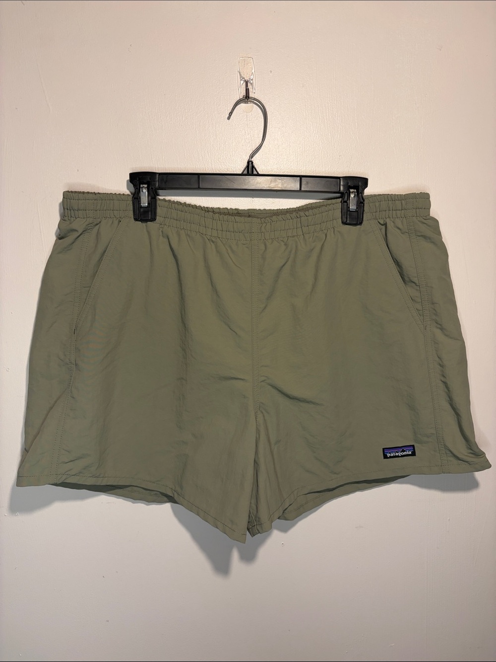 Patagonia Recycled Fishing Nets Net Plus Hiking Outdoor Shorts Olive Green XL